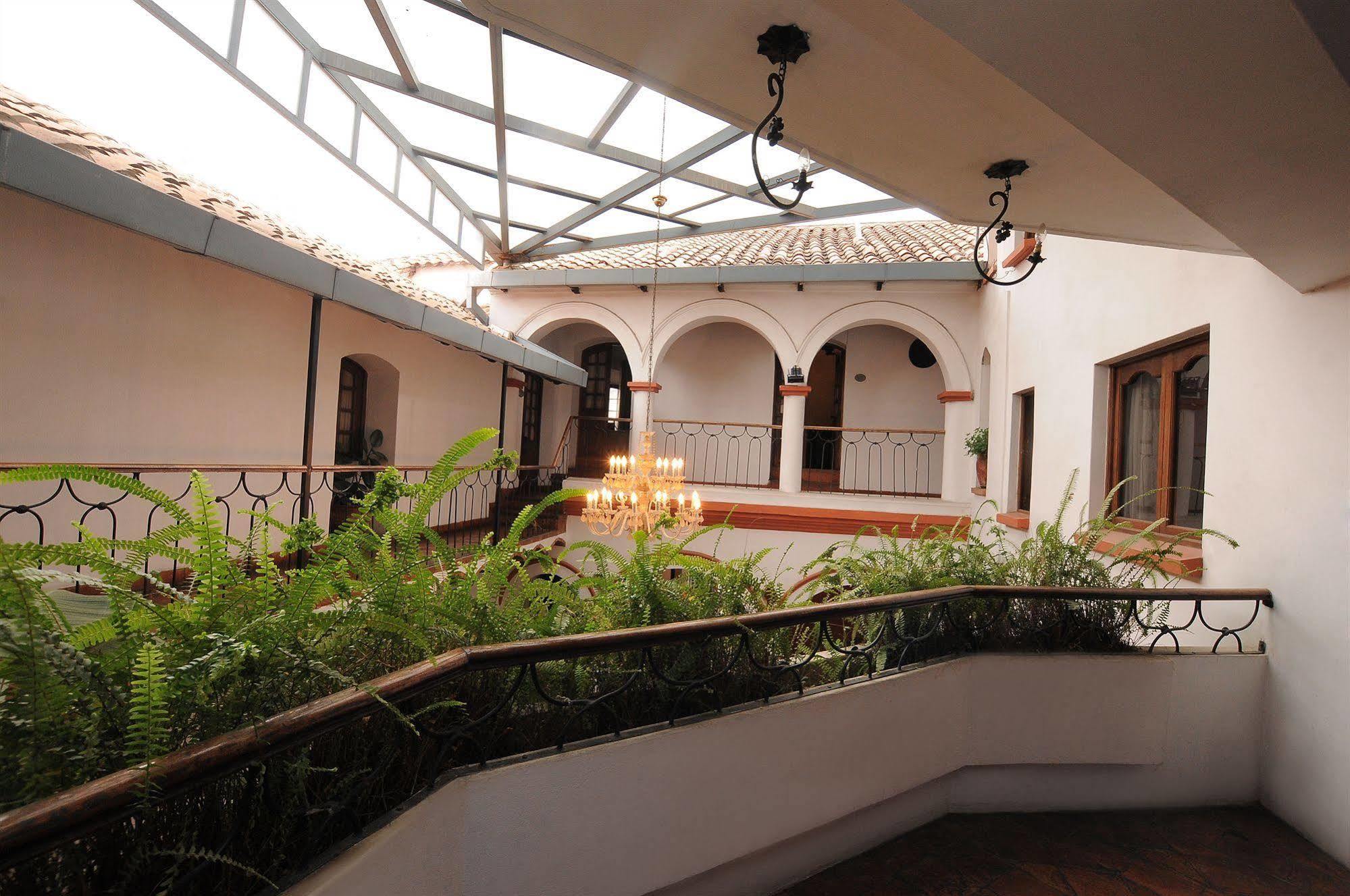 Hostal Recoleta Sur Sucre Zewnętrze zdjęcie